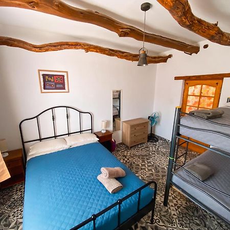 Rey Lagarto Hostel サン・ペドロ・デ・アタカマ エクステリア 写真