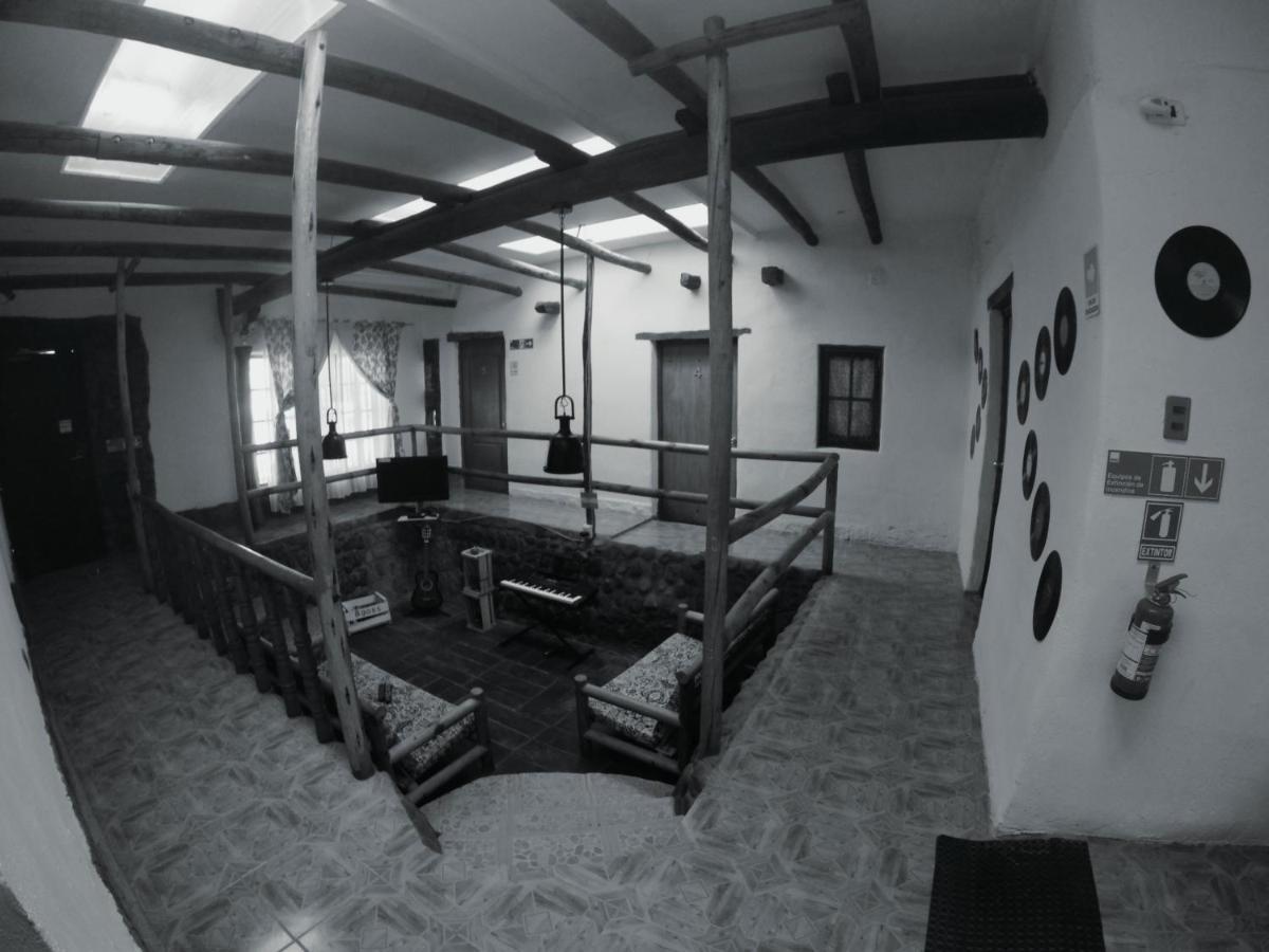 Rey Lagarto Hostel サン・ペドロ・デ・アタカマ エクステリア 写真